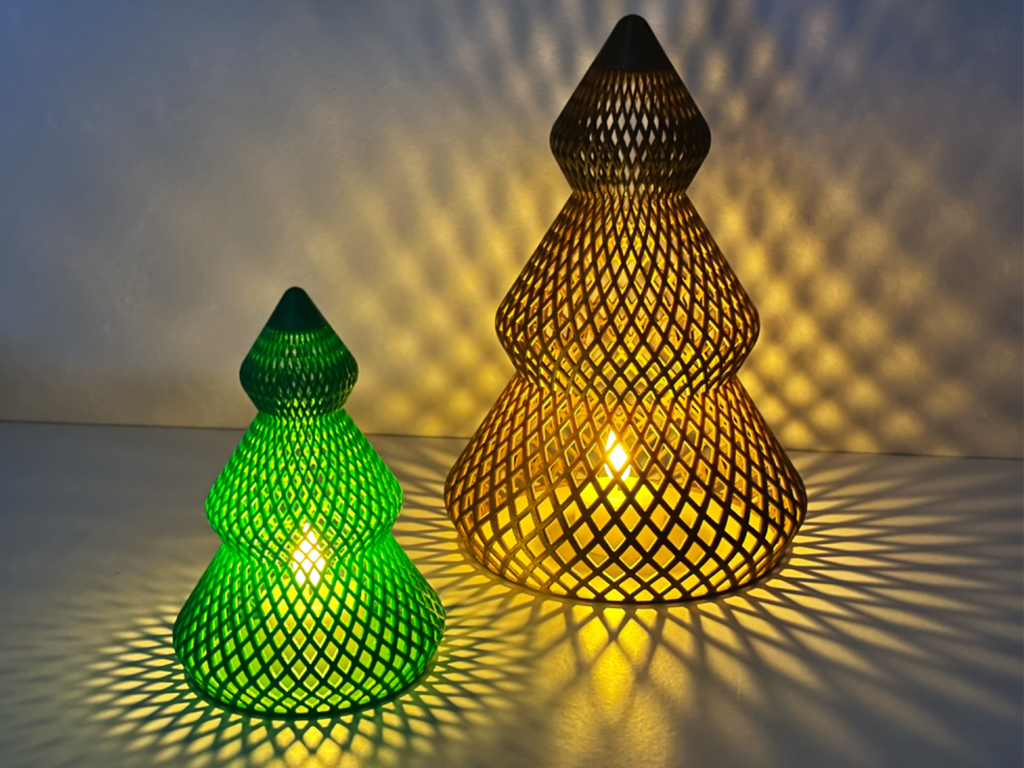 Nordic Mesh Tree Lamp – 3D Baskı Dekoratif Çam Ağacı Led Lamba